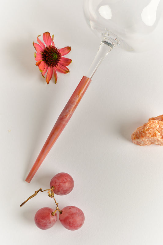 Pointer Wine Glass - Rose Pearl