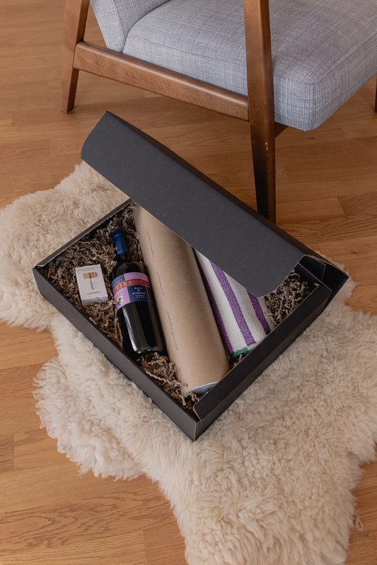 Red Wine Lovers Picnic Kit - Gift Set